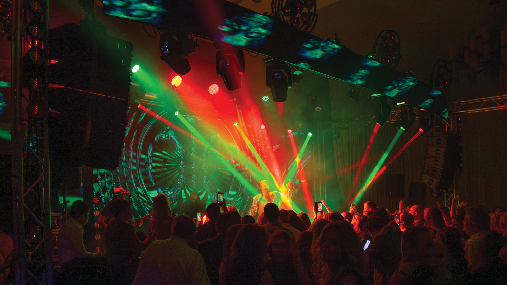 The Benefits of Laser Projectors for Hybrid Events