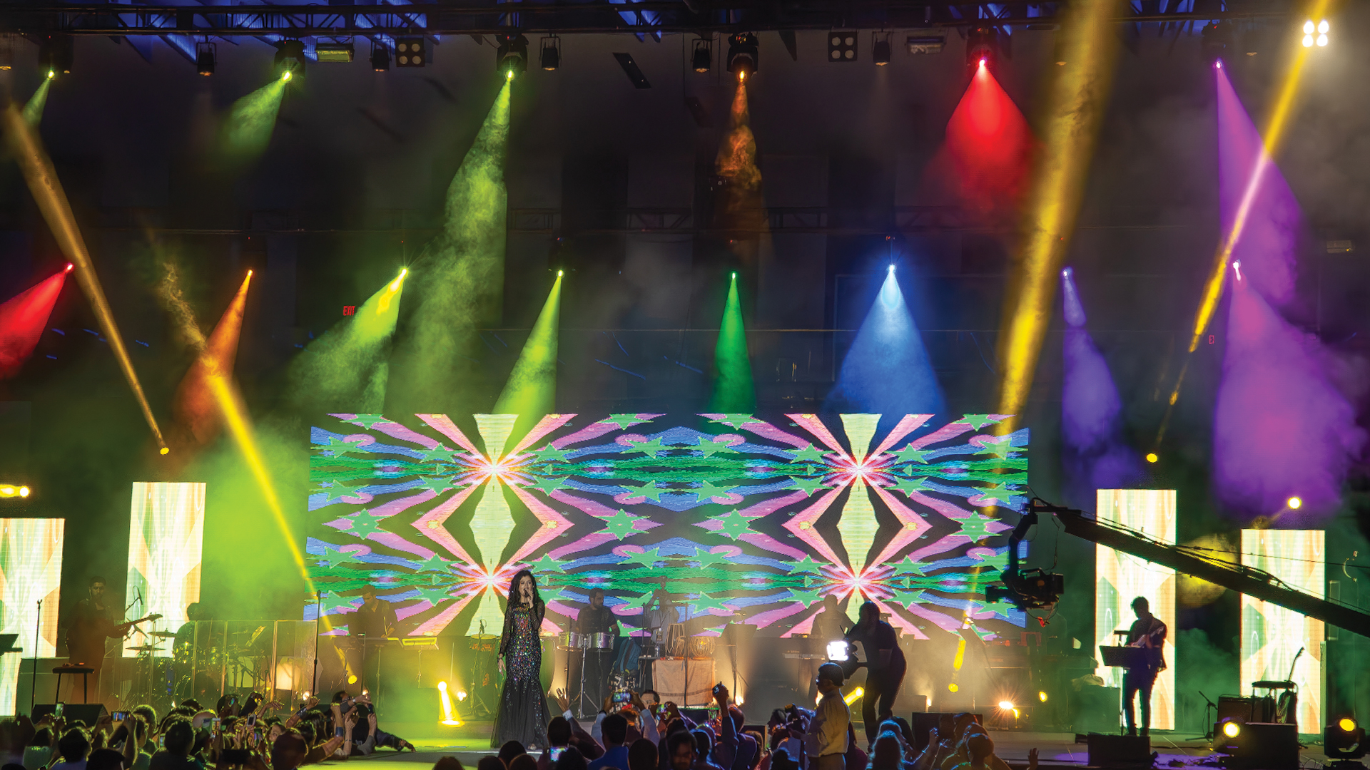 LED Walls for Team-Building Activities and Workshops